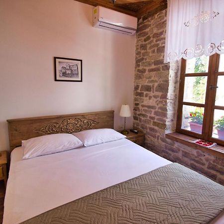 4 Rooms Since 1950 Gjirokaster Ngoại thất bức ảnh