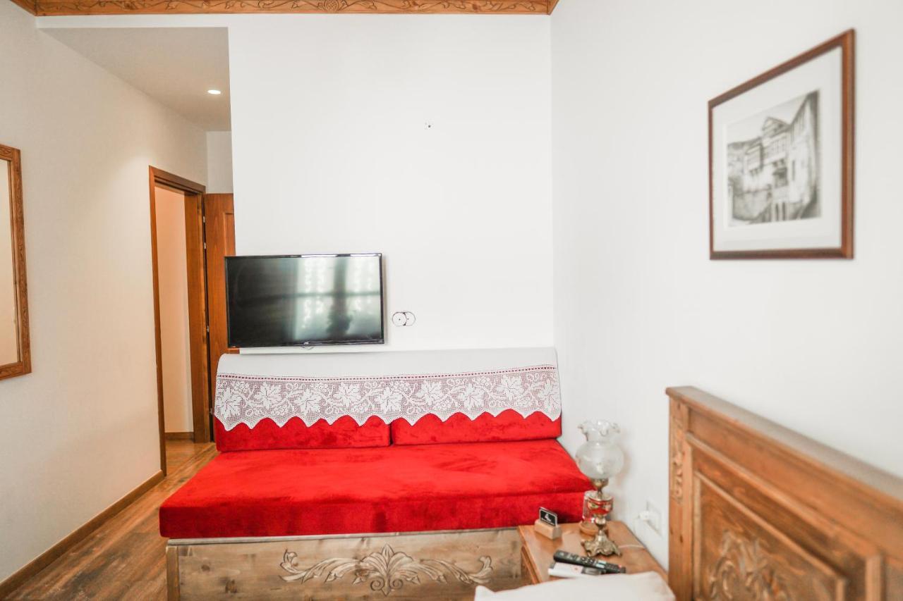 4 Rooms Since 1950 Gjirokaster Ngoại thất bức ảnh