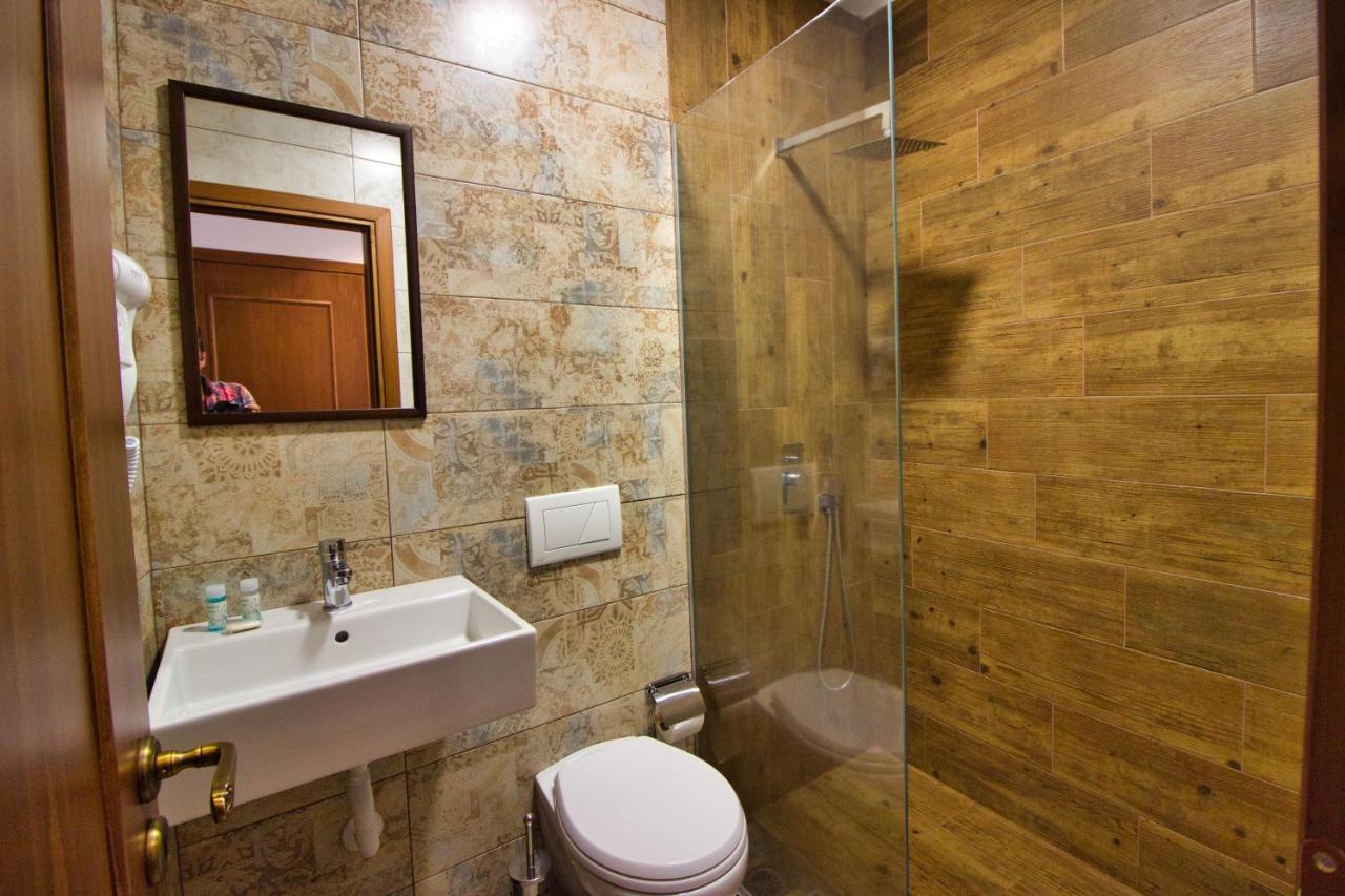 4 Rooms Since 1950 Gjirokaster Ngoại thất bức ảnh